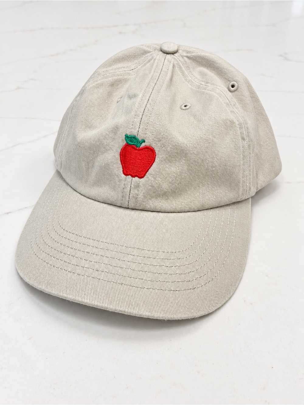 Vintage Richardson Apple Embroidered Strapback Hat Beige 3/40